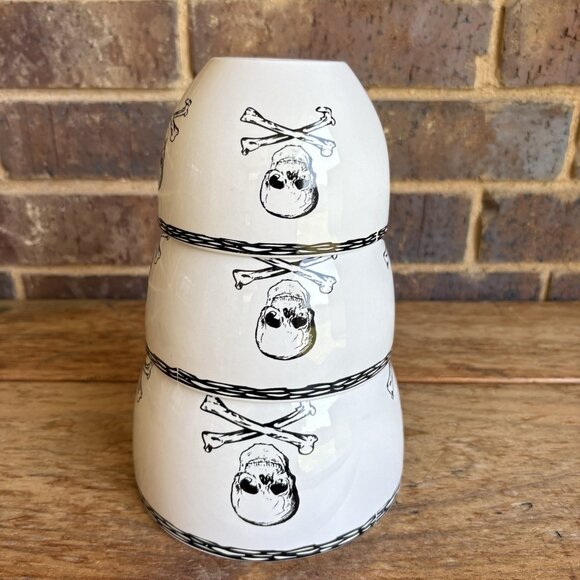 Skull Signature Housewares Ceramic Halloween 3 Nesting Bowls Microwave Safe - Picture 11 of 11